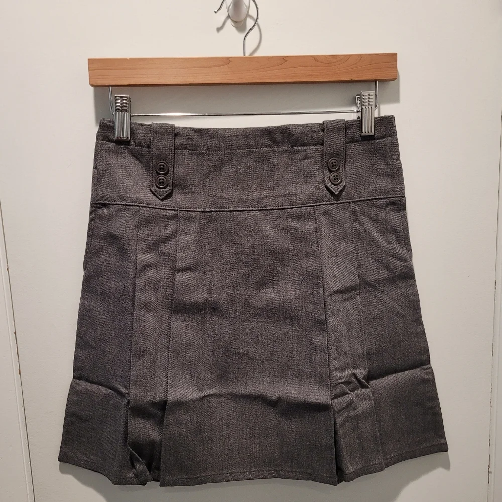 Land's End Girls Tab Front Pleated Top of Knee Skirt- Girls Size 10 - Picture 3 of 9